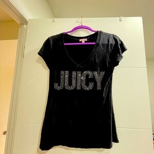 Juicy couture  pulover in black size Medium with rhinestones
